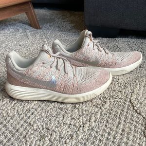 Nike lunarlon sneakers